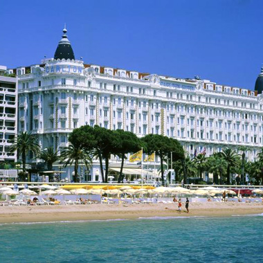 stimulation plasma cheveux à cannes